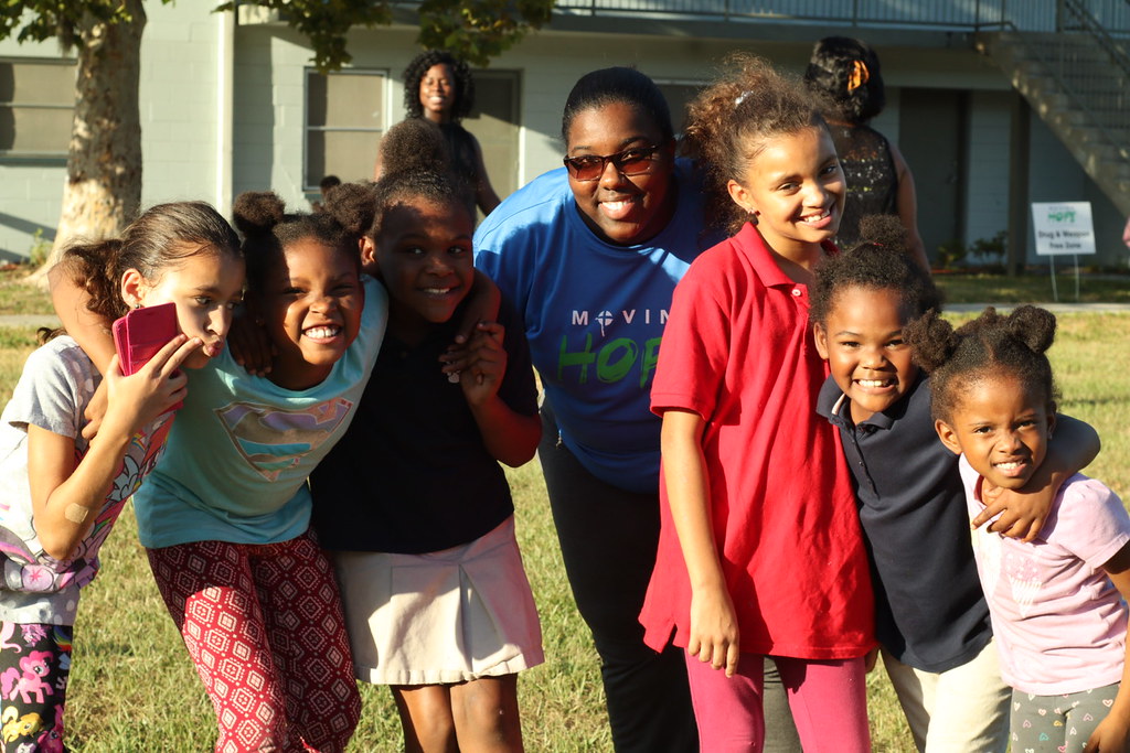 Moving Hope community volunteers